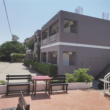 Xidis Hotel ลากานาส ภายนอก รูปภาพ