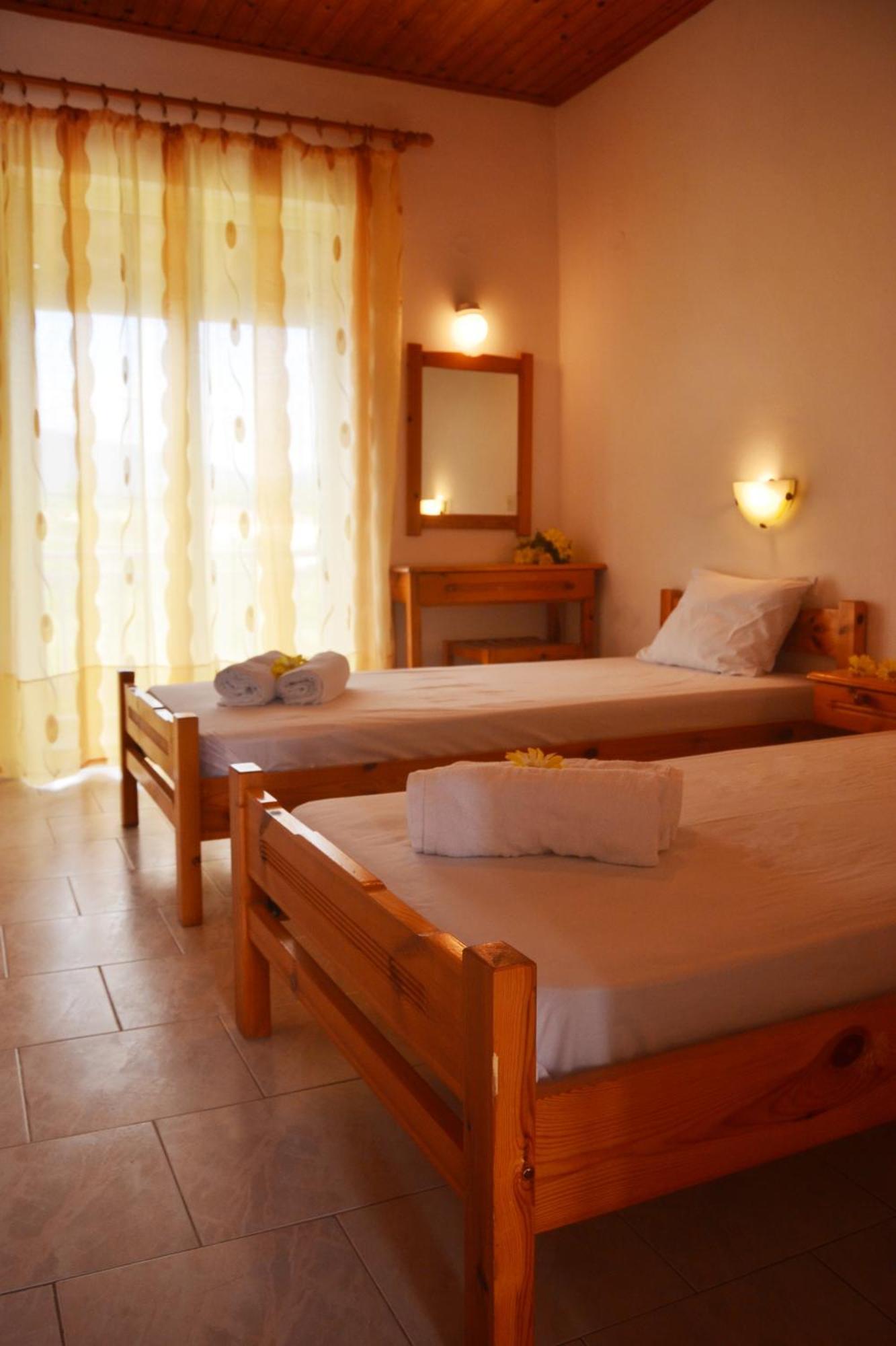 Xidis Hotel ลากานาส ห้อง รูปภาพ